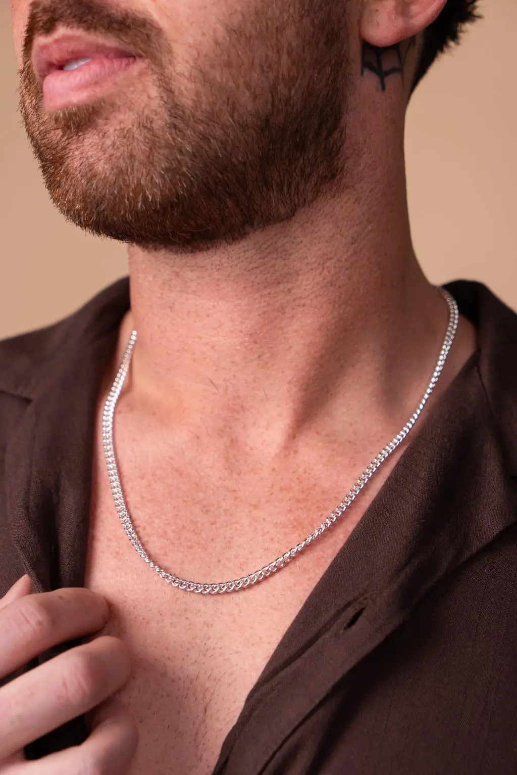 Silver | The Kensington Curb Model